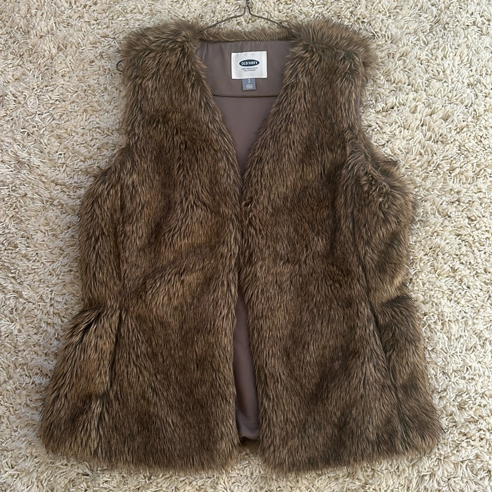 Faux fur vest